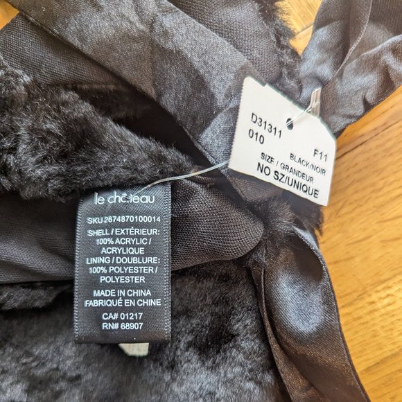 Faux- Fur Le Château Shrug No SZ / Unique - Picture 3 of 3